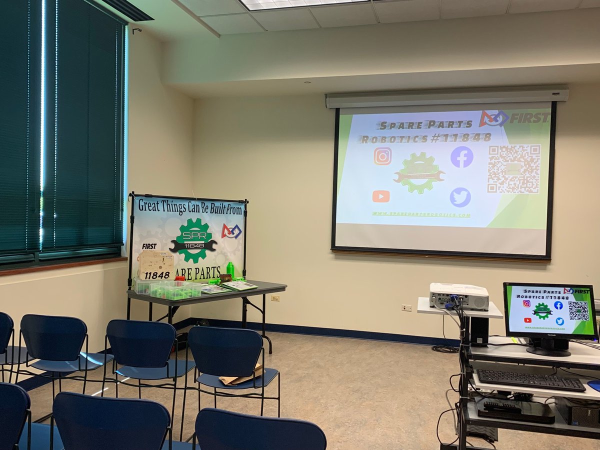FTC11848's tweet photo. We recently hosted a workshop for kids at the @GraysLibrary! It was a great success. They learned about circuits and Legos, they got to make a robotics craft, and even got to drive our robot!
#FTC #FLL #Outreach #Robotics #STEM #Library #MoreThanRobots https://t.co/vdGAM7nJ7S