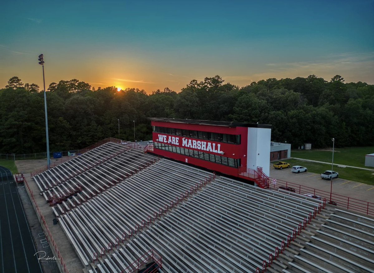 marshallmavs's tweet photo. Home sweet home!
Thanks to Roberts Photo + Cinema

#WeAreMarshall
#MaverickStrong 
#txhsfb https://t.co/wFoIRjEV9v