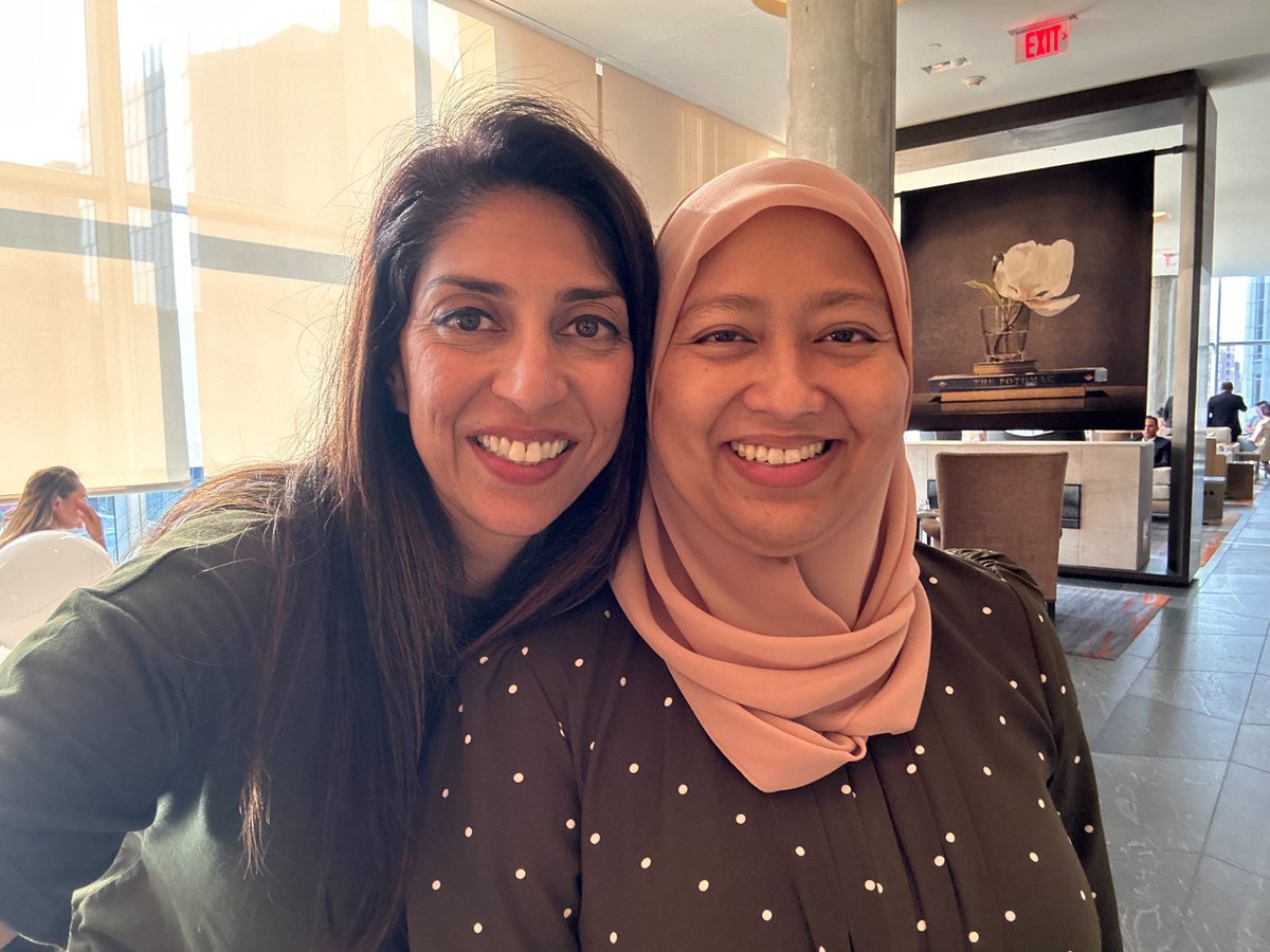 usccrcc's tweet photo. #AMCLI director @soraya_aydin was honored to represent CRCC at a @usdoegov event with #AMCLI fellow @MaggieM_S, director of @HHSGov Center For Faith-based and Neighborhood Partnerships, AMCLI fellow @JenanMohajir from @interfaithusa, & Dr. Sara H. Deen of the Palos Verdes USD. https://t.co/ApoZhX9TzA