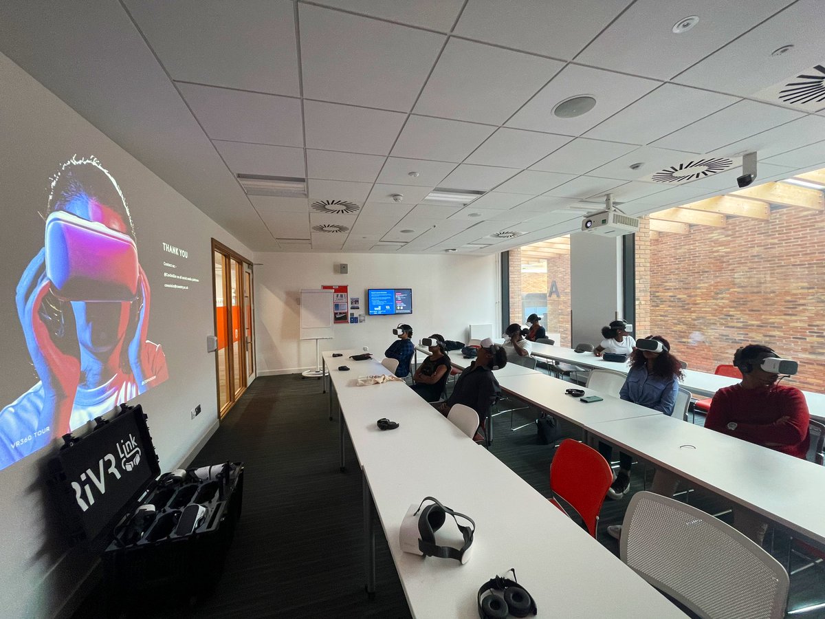 CovUni Simulation tweet media