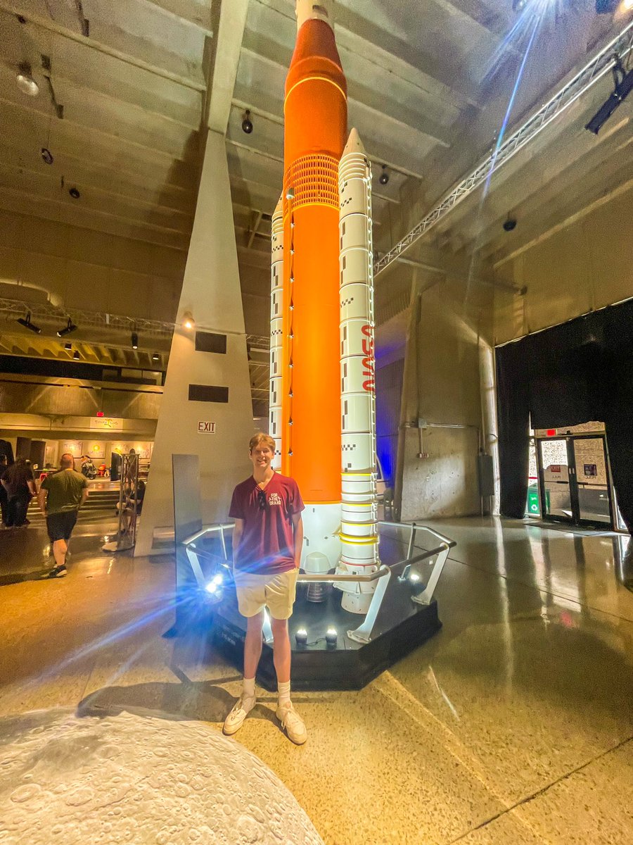 UC ΒΘΠ tweet media