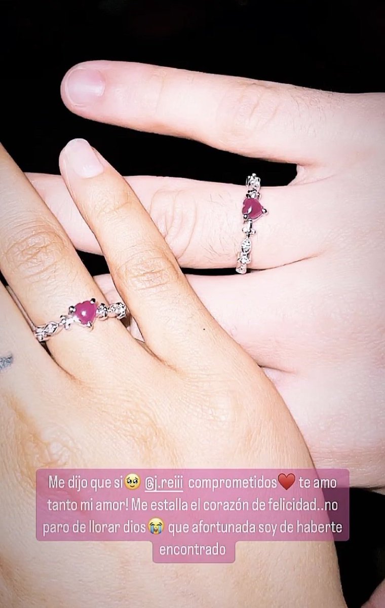 MBecerraBrasil's tweet photo. Maria Becerra se comprometeu com seu namorado J Rei. 💍❤️ https://t.co/s4ghxUSPLO