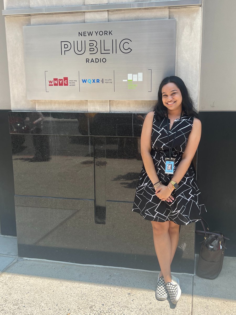 macaulayhonors's tweet photo. Shoutout to all of the Macaulay students completing internships this summer 🙌 #NationalInternDay 

Katherine Grivkov at @CitiesCatalyst, Sarah Joyce Koch at District Office of New York State Senator @bradhoylman, and Emily Madray on the WNYC podcast @MorePerfect! https://t.co/z5st3UnASW