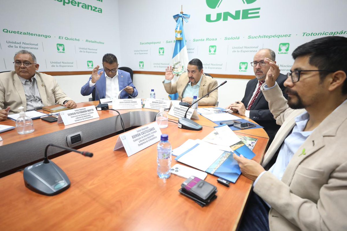 El objetivo de la citación se centra en fiscalizar la aplicación del Acuerdo Gubernativo No. 164-2021, relacionado a la clasificación y almacenamiento de residuos, así como su entrada en vigencia y los avances en su aplicación.