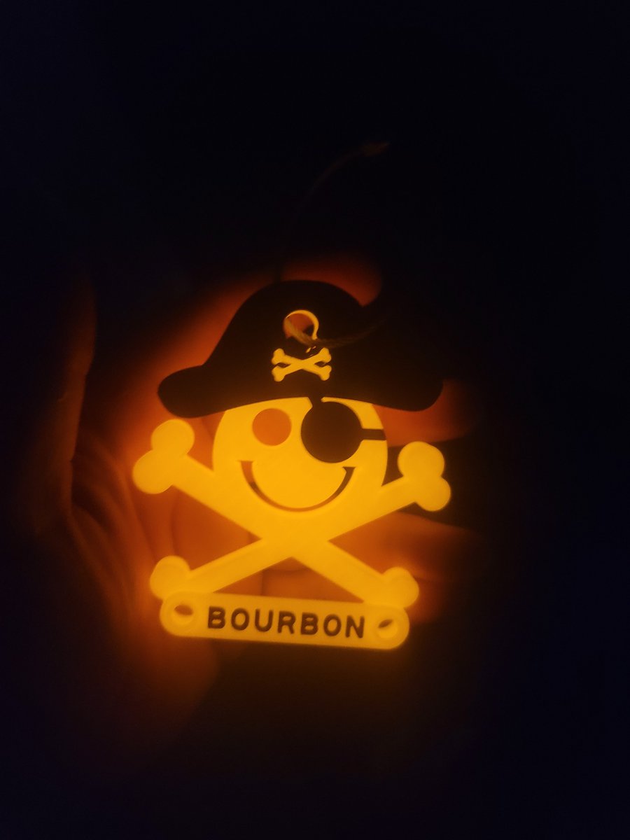 technick's tweet photo. @BourbonInExile Your custom Pirate Jack has been completed. Beeeep.....
#defcon #badgelife #hackersummercamp #dc31 #defconjack #bsideslv #bslv #defcon31 #piratejack https://t.co/gIzgCHYAvE