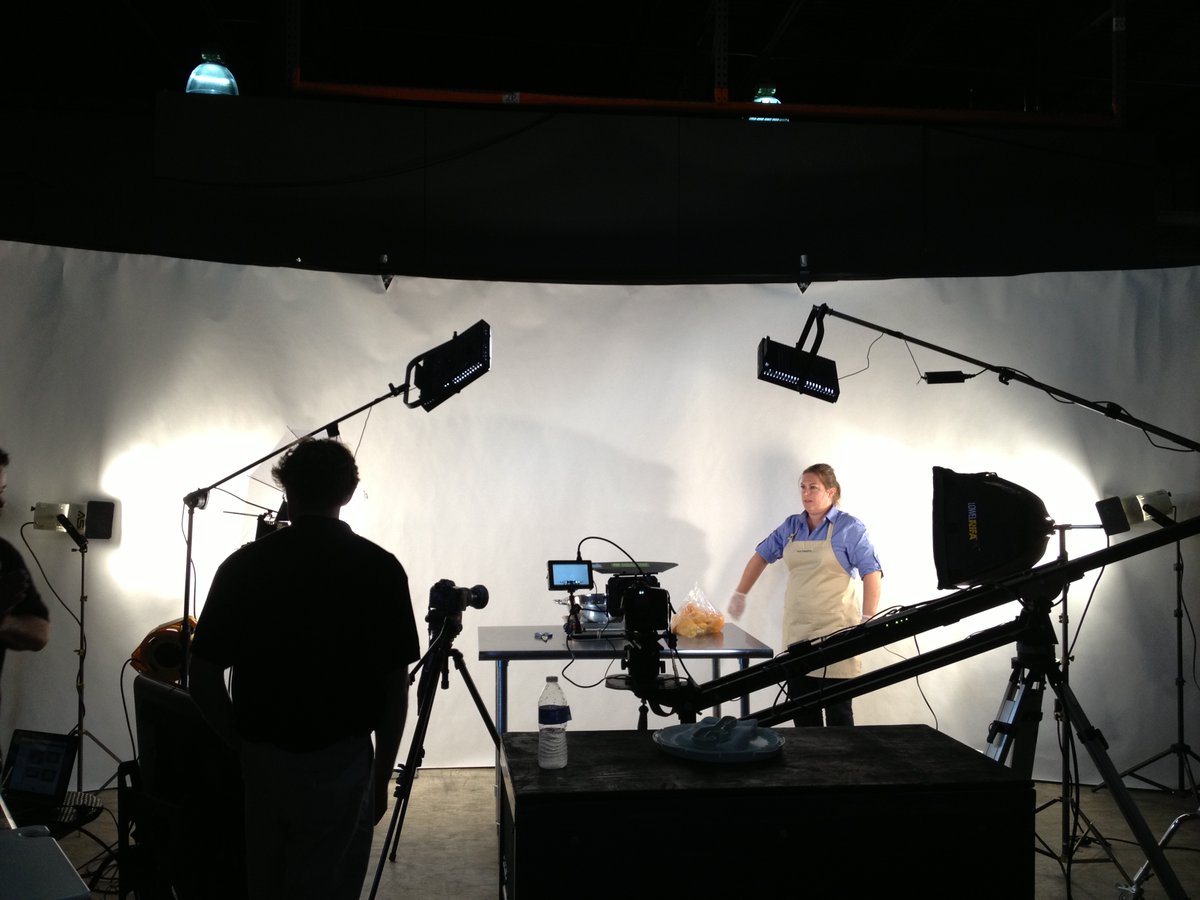 V2MediaMemphis's tweet photo. Our team is often on the go... but we work on a variety of traditional shoots, too! Our office is centrally located in East Memphis, and we have tons of in-studio capabilities.

#storytelling #videoproduction #videography #videoreel #corporatecommunication #videoproductioncompany https://t.co/7q3BrtzF8E