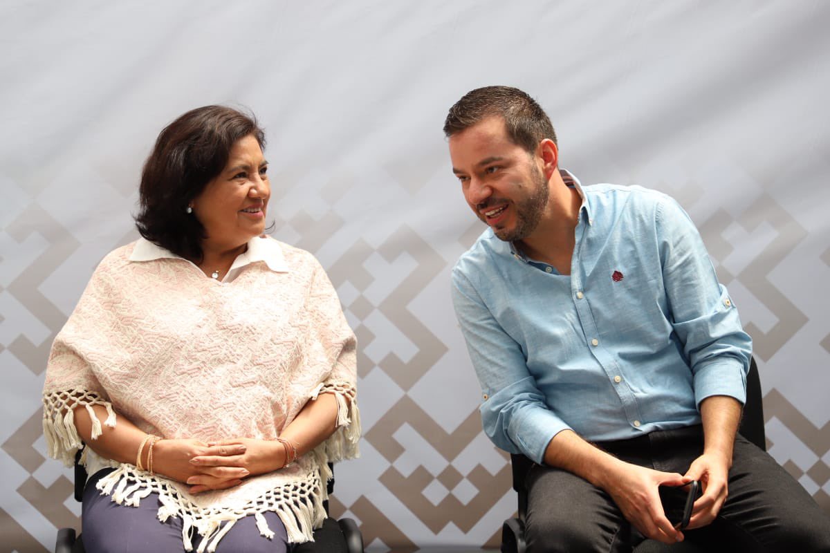 difhgo's tweet photo. 52 hidalguenses de 10 municipios del estado, agradecen a Edda Vite, presidenta del Patronato del Sistema DIFH; a Javier Rodríguez Sagahón , titular y a Héctor Villafuentes, director del CRIH; la Entrega de Auxiliares Auditivos que les permitirán tener una mejor calidad de vida. https://t.co/AyfKchd6No