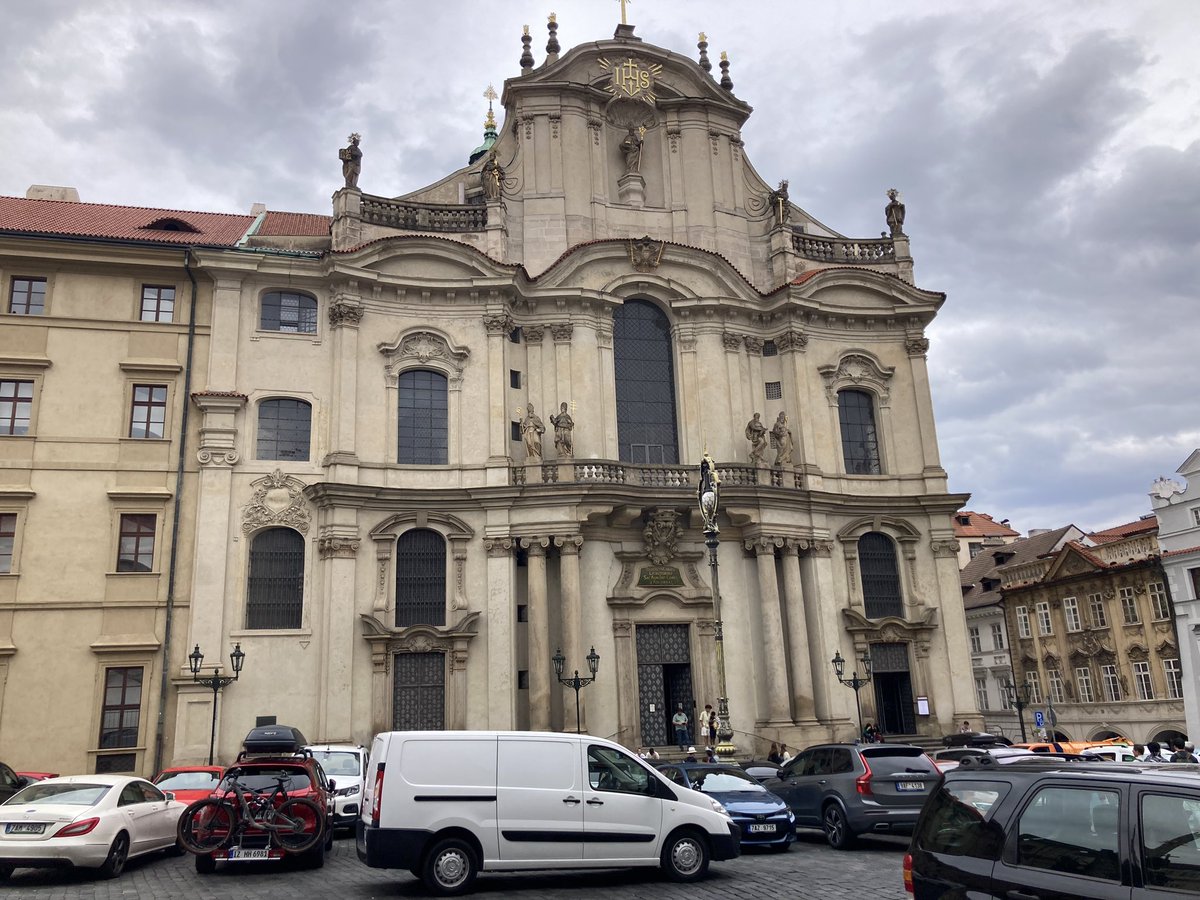 euro_tour's tweet image. プラハ(🇨🇿チェコ)。
本日の風景より。
③ 聖ニコラス教会
バロック様式の教会。