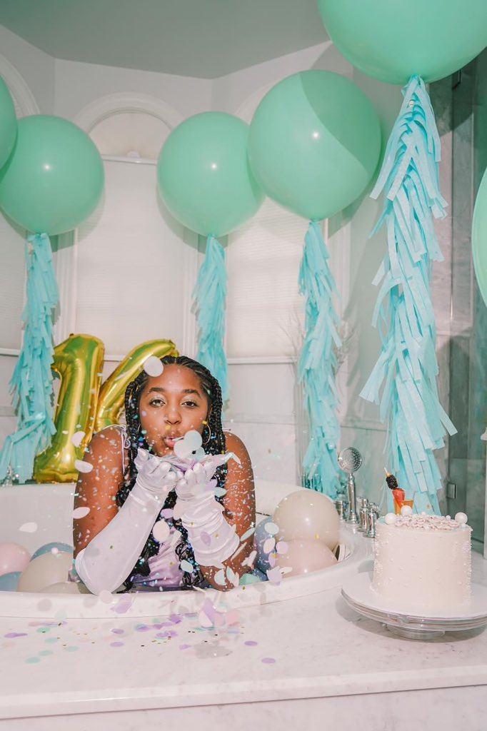 mirsalgadophoto's tweet photo. This girl is almost a #quinceañera !!! https://t.co/8roqbrdq49