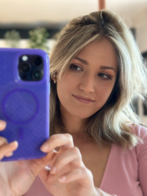 Enjoy yourself 🌸💞 Listen to your heart Treat you better 👑🥰 https://t.co/J0mpjsvSMx<a href="/tag/onlyfans"class="tags"><span>#onlyfans</span></a><a href="/tag/paulilafay"class="tags"><span>#paulilafay</span></a>