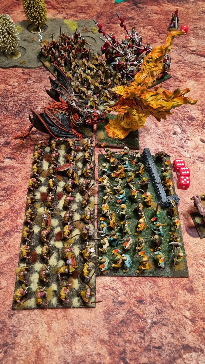 Second outing for the nearly finished Brothermark against @Gonders orcs to answer the ongoing question. Who will be the King of war?  

It was me. I was the King of War.

#kingsofwar