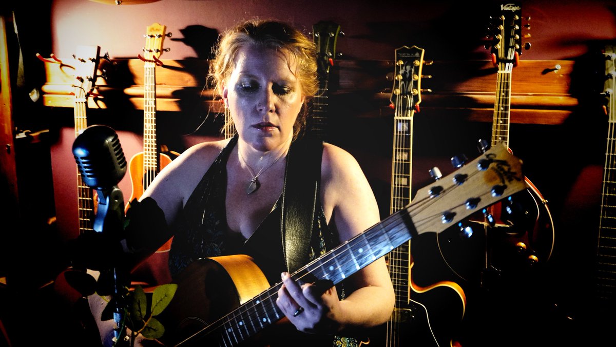 Bando'r Beirdd kick off at 7pm 2moro 
dydd GWENER Friday <a href="/LandedFestival1/">Landed Festival</a> 
A weekend of wordwizardry 🪄

safe space 4 communities 2
re-charge 
re-connect 
re-discover 
re-invent 

Warm welcomes to 
<a href="/hooliganpoet/">des mannay</a> 
<a href="/Kultivera/">Kultivera</a> 's Dominic Williams 
<a href="/AnastaciaAckers/">Ackers</a> 
<a href="/NatashaBorton/">Natasha Borton 🏳️‍🌈🏴󠁧󠁢󠁷󠁬󠁳󠁿</a>