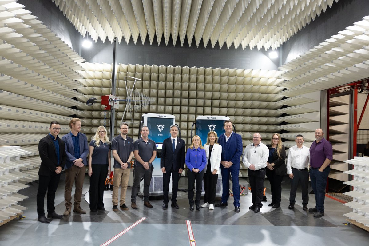 SecBlinken's tweet photo. Today I visited @TritiumCharging facility. Their world-leading electric-vehicle charging stations are accelerating the U.S. transition to a more sustainable future.  Proud of the cooperation between Australia and the U.S. on clean energy. https://t.co/uXgOZiV8ZR