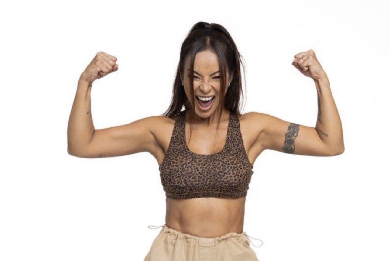 A minha favorita desse programa <a href="/CarolNakamura/">Carol Nakamura</a> ❤❤ #nolimite