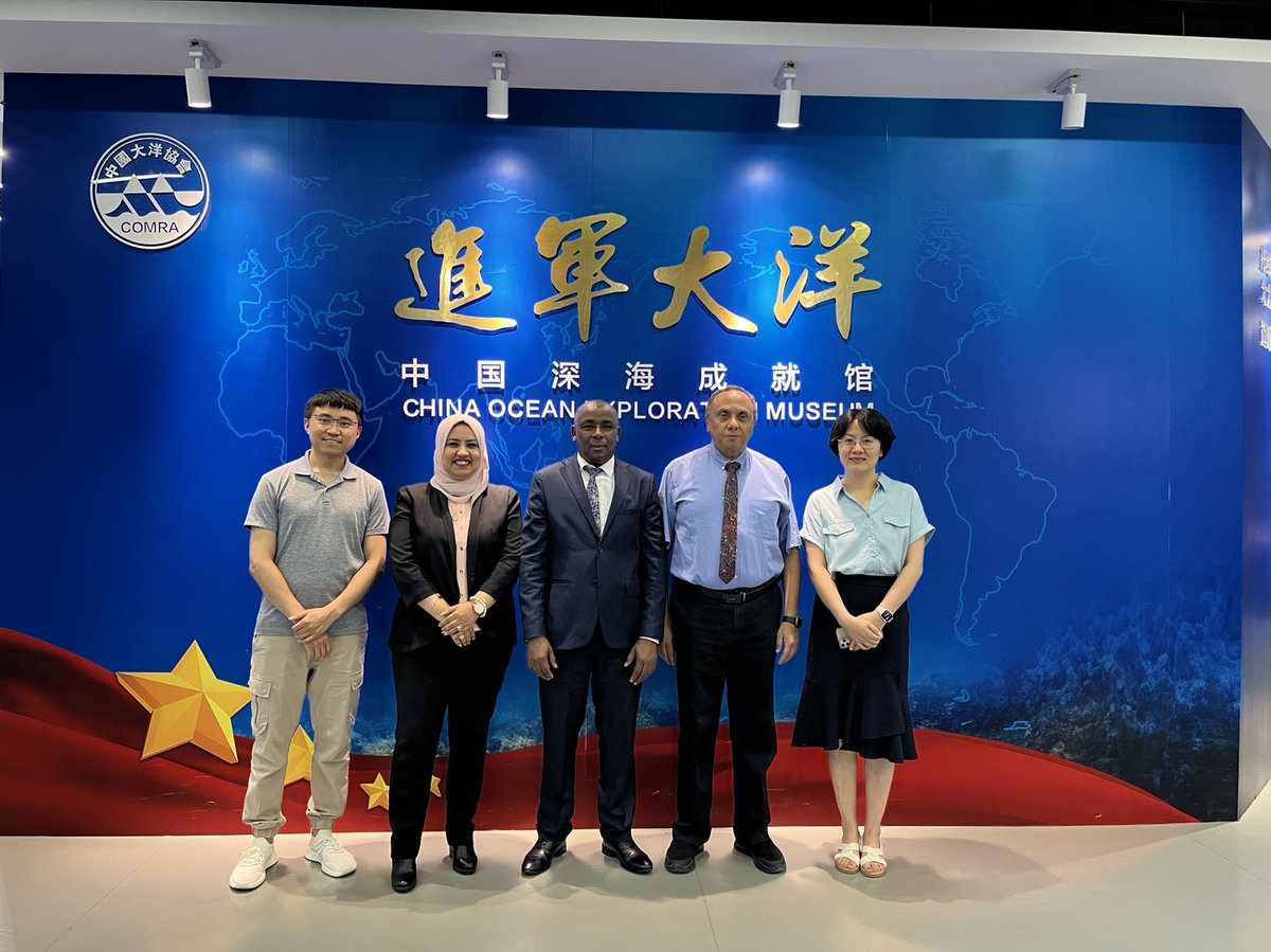 OsfOceanDecade's tweet photo. Prof. Amr Hamouda and Dr. Suzan El-Gharabawy from #NIOF and Prof. James Njiru from #KMFRI, visited #FIO in Qingdao, China and engaged in enthusiastic discussions with the OSF Programme regarding future cooperation. #OceanDecade https://t.co/6WgZhgQeJa