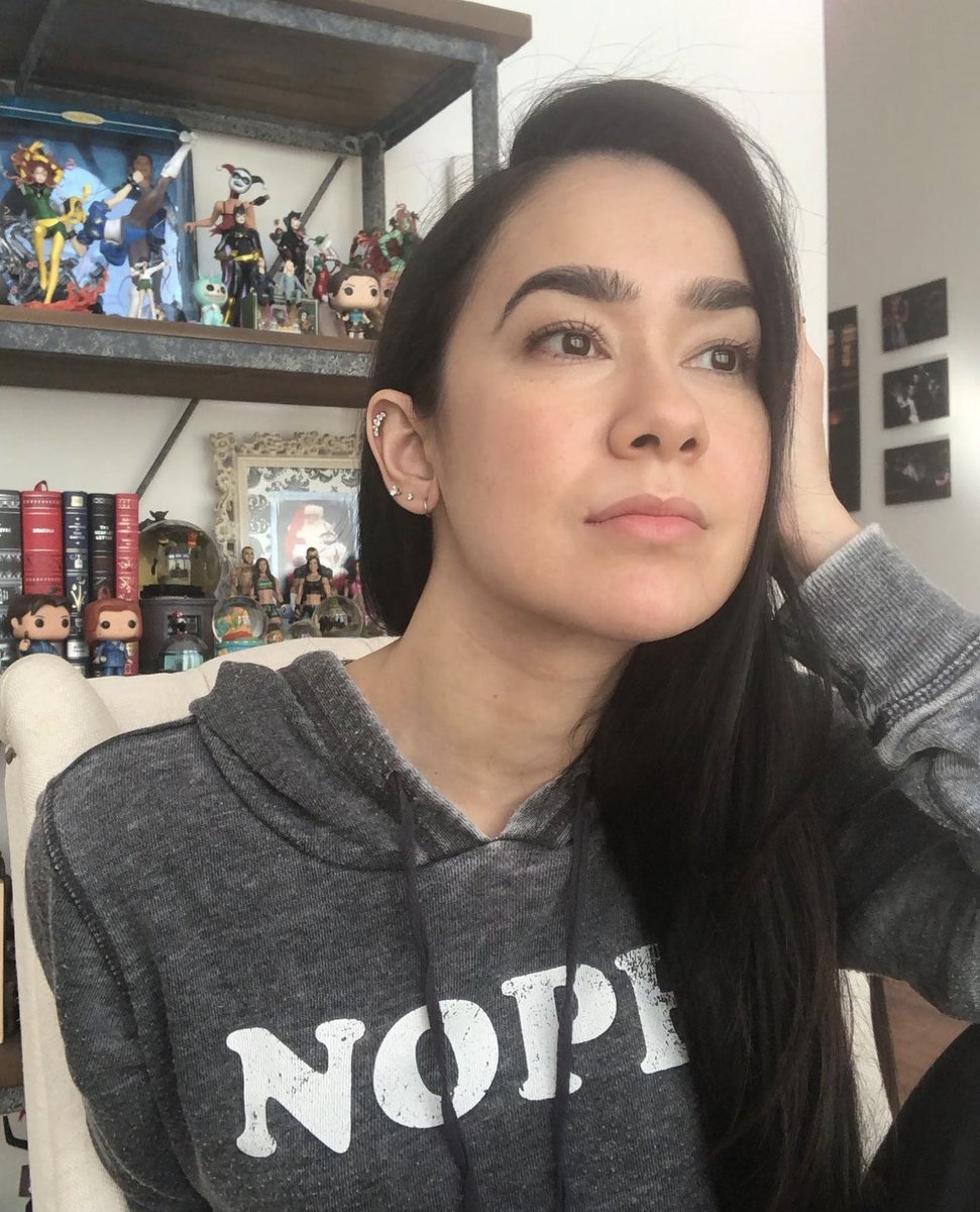 AtacaCatalina's tweet photo. “Thinking what fun times are like… been a long time since I’ve felt that.” https://t.co/D2g5RJ0733