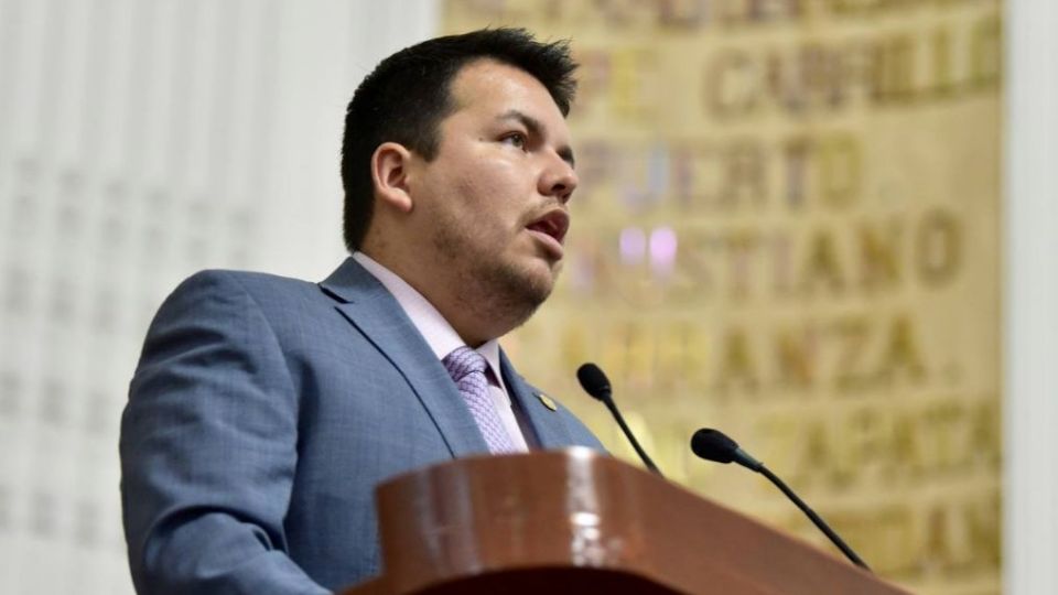 raultorres_mx's tweet photo. El gobierno de #Morena ha disminuido significativamente el presupuesto destinado al Servicio Exterior Mexicano #OrgulloSEM, lo que ha generado una escasez de recursos para llevar a cabo búsquedas como el caso de María Fernanda Sánchez en Alemania.
https://t.co/5KXoSaiZ8H https://t.co/fqGlcSMMV1