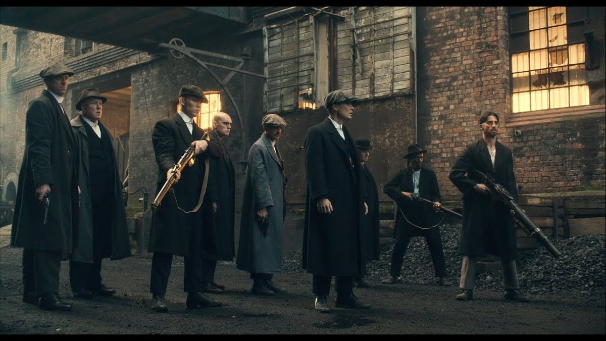 OfHouseORegan's tweet photo. @cmoneysan me and the boys waiting outside john adobes house to discuss the quality of their products https://t.co/HmZ6xZMGfo