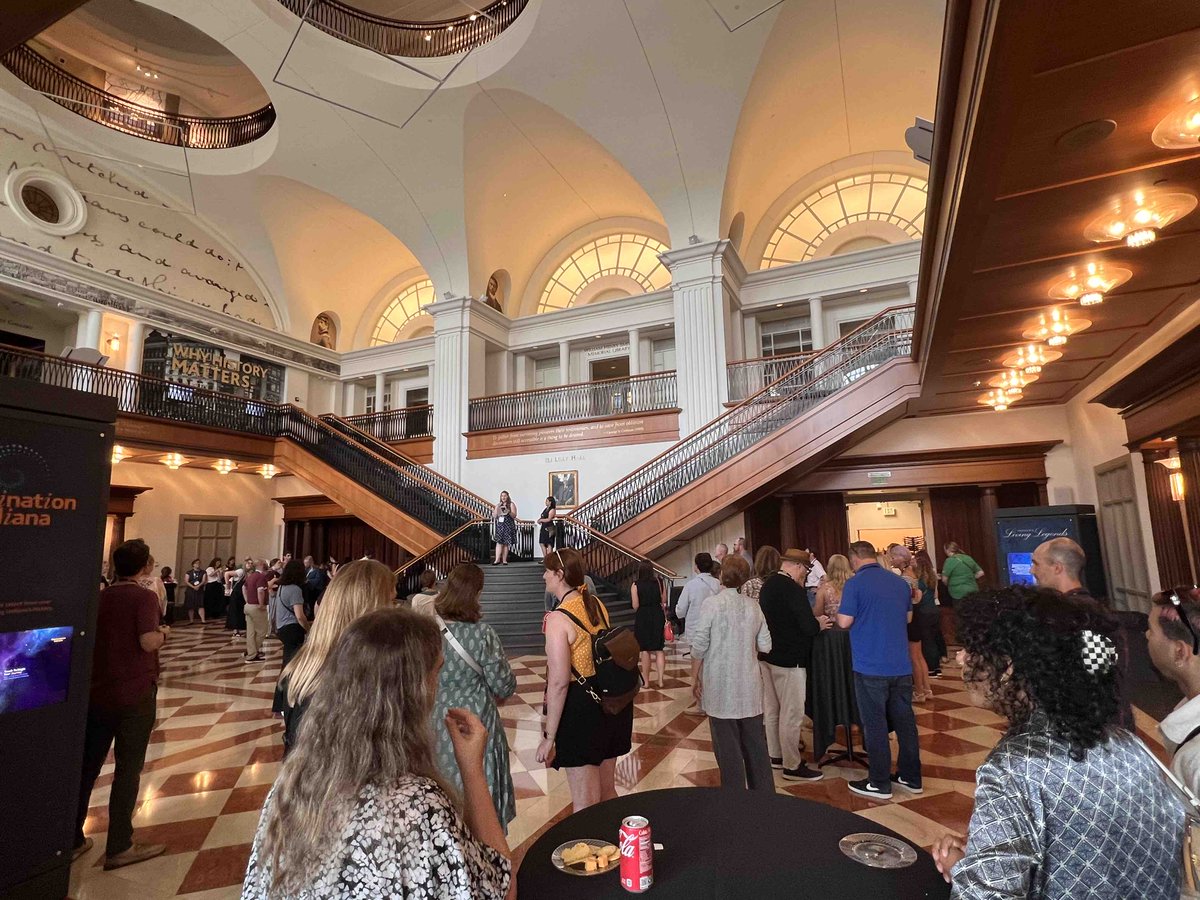 MidWestMuseums's tweet photo. What a lovely evening exploring Indiana Historical Society and the Eiteljorg Museum! #BrakingPoint #MidwestMuseums #IndianaMuseums #AMM_2023 https://t.co/mo7IVU5IYF