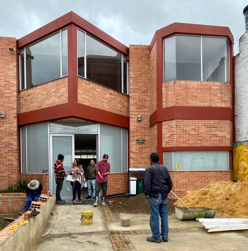 AlcaldiaChia's tweet photo. Realizamos visitas para evaluar el avance de los proyectos de impacto social y comunitario de la Convocatoria 009 de 2022 del #IDACO, en las JAC: 👇
👉🏼Barrio Siata
👉🏼Nuestra Señora del Rosario
👉🏼Barrio San Jorge
👉🏼Bojaca Norte
¡El compromiso con la ciudadanía es inmenso! https://t.co/31oBRkODbv