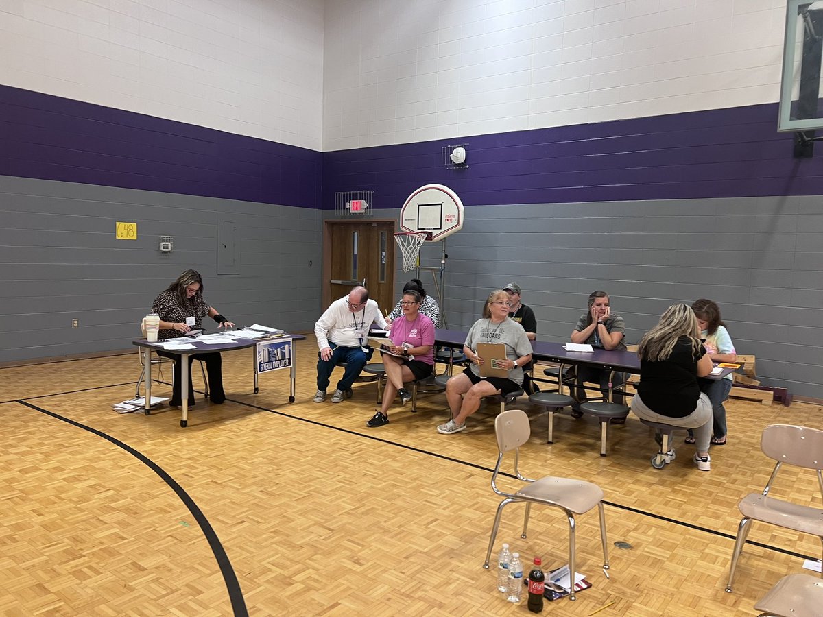 Great PL with educators <a href="/Jwwelem/">Jww elem</a> CRE &amp; RTF for Poverty Simulation Thanks Community Workers <a href="/mrstgwilkinson/">Tiffany Wilkinson</a> <a href="/JeffBYawn/">Jeff B. Yawn</a> @SGMcClard <a href="/AllisonHester10/">Allison Hester</a> <a href="/MrsKHardin/">Kyla Hardin</a> <a href="/KarenMedana/">Karen Medana</a> <a href="/lj_mayberry/">Lauren Mayberry</a> @jhesson83 <a href="/scottlangford72/">Scott Langford</a> <a href="/skinner_frankie/">Frankie Skinner</a> #SumnerAchieves