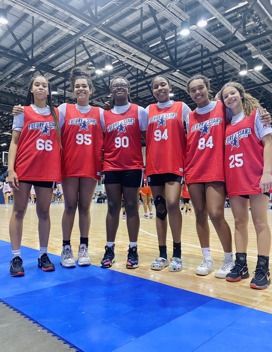 MLOREGONCITY's tweet photo. Thank you FUTURE STARS USA for hosting this TOP NOTCH event!!! These SIX FUTURE STARS BALLED OUT and LOVED IT!!! 

#66 5’11 Nylah Webster c/o ‘27
#95 6’3 Liv Barron c/o ‘28 (lefty)
#90 6’2 Love Forde c/o ‘27
#94 6’3 Jayla Lackey c/o ‘28 (lefty)
#84 6’ Kendall Dawkins c/o ‘28
#25 5’6 Love Lei Best c/o ‘28

Harry Elifson and Scott Reed thank you for ALL the hours invested to create a platform so these phenomenal girls can SHOWCASE their talent.

Thank you to ALL the college coaches who took the time out of their day to watch these ladies play their HEART OUT! Thank you!!!

@futurestarswbb @preferredscout @PASSCoordinator @CoachElifson