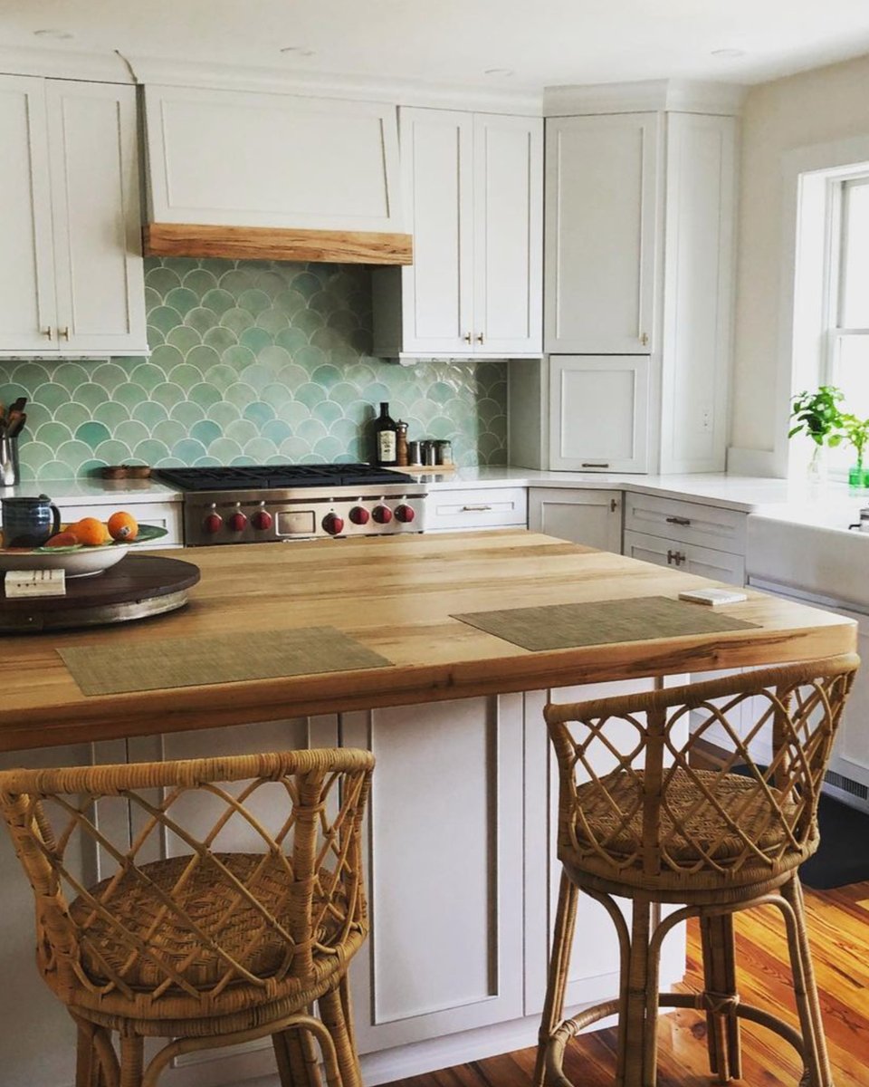 Escape to your personal beach retreat with our tile~🐠✨  The best part? These beachy beauties are in stock and ready to ship! 🌊💙

Large Moroccan Fish Scales - 214 Coastal Breeze
Interior Design and Photography <a href="/Allisonwolf/">Allison Wolf</a>

#MoroccanFishscales #BeachRetreat #FemaleFounded