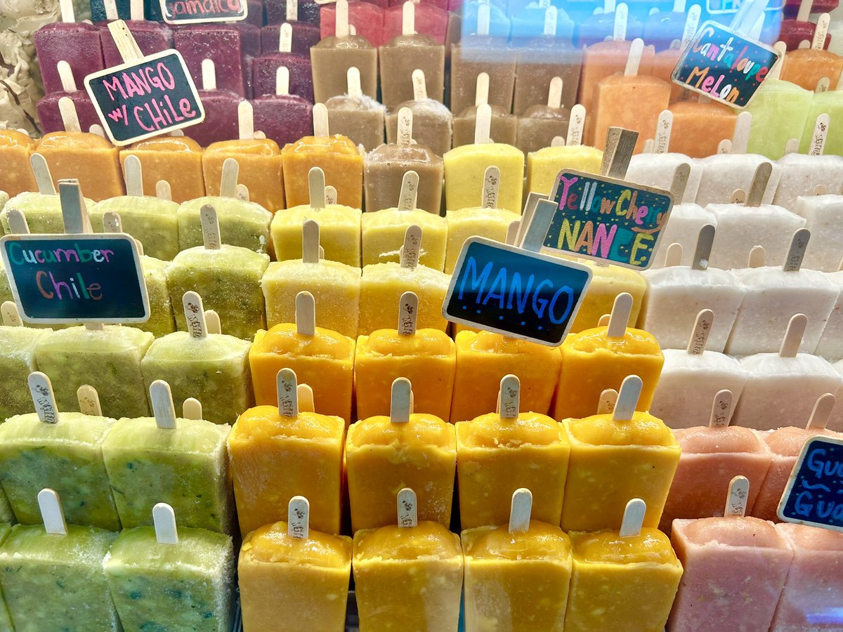 LAUSDSup's tweet photo. On a hot, steamy day, there’s nothing more refreshing than the perfect fruit paleta at Mateo’s. #LovingLA @MateoIceCreamLA https://t.co/BiFELCgB9o