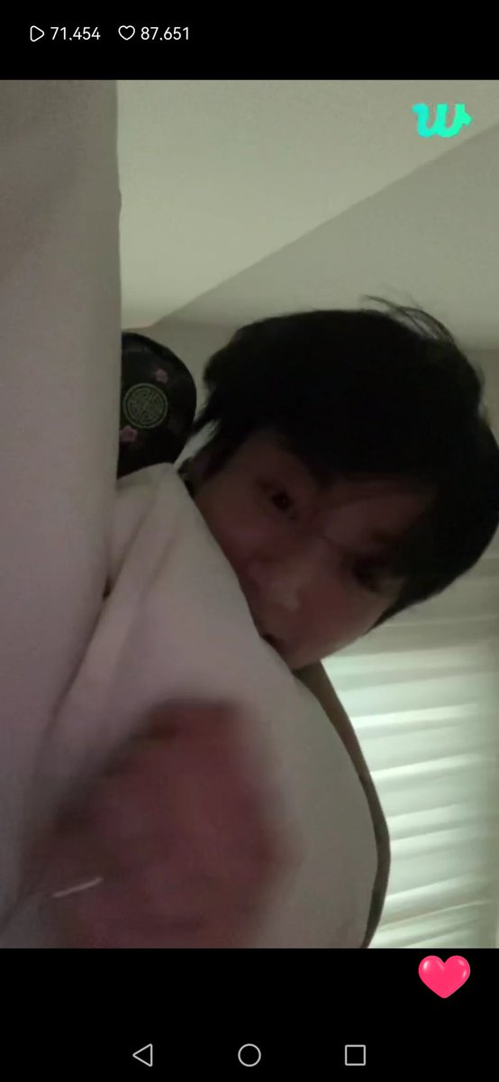 heyBTSlive's tweet photo. ARMY, JK LIVE. CORRAN💜✨

https://t.co/VC5SdGxek9 https://t.co/ic9yz6GqAs