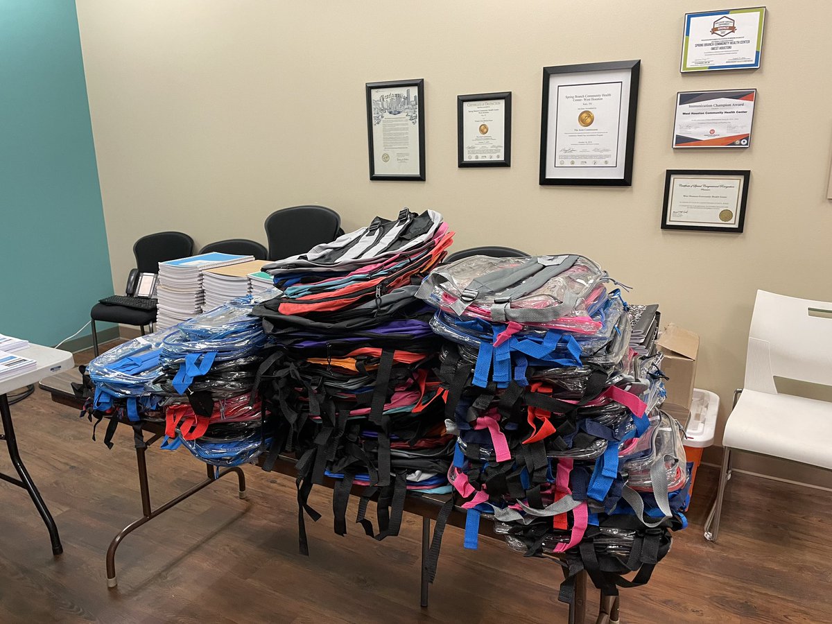 KatyOOL's tweet photo. Our parent center students volunteering at the Katy @SBCHChealth location, getting ready for the vaccine drive. https://t.co/nQjd3xb1ZJ