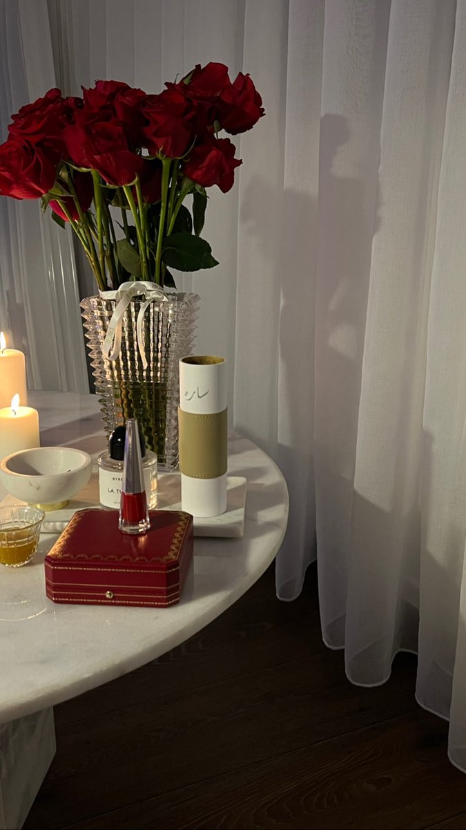 تستاهل البال والتدليل والاختيار 
اللي يلوق لمحاجرها ومنتولها ♥️.