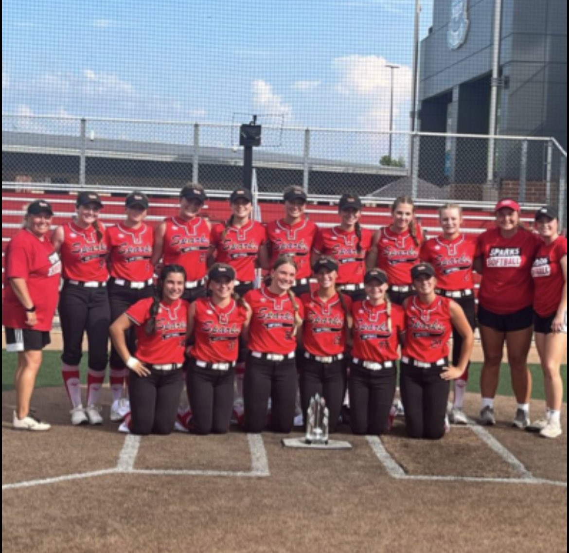 Kelly Greene tweet media