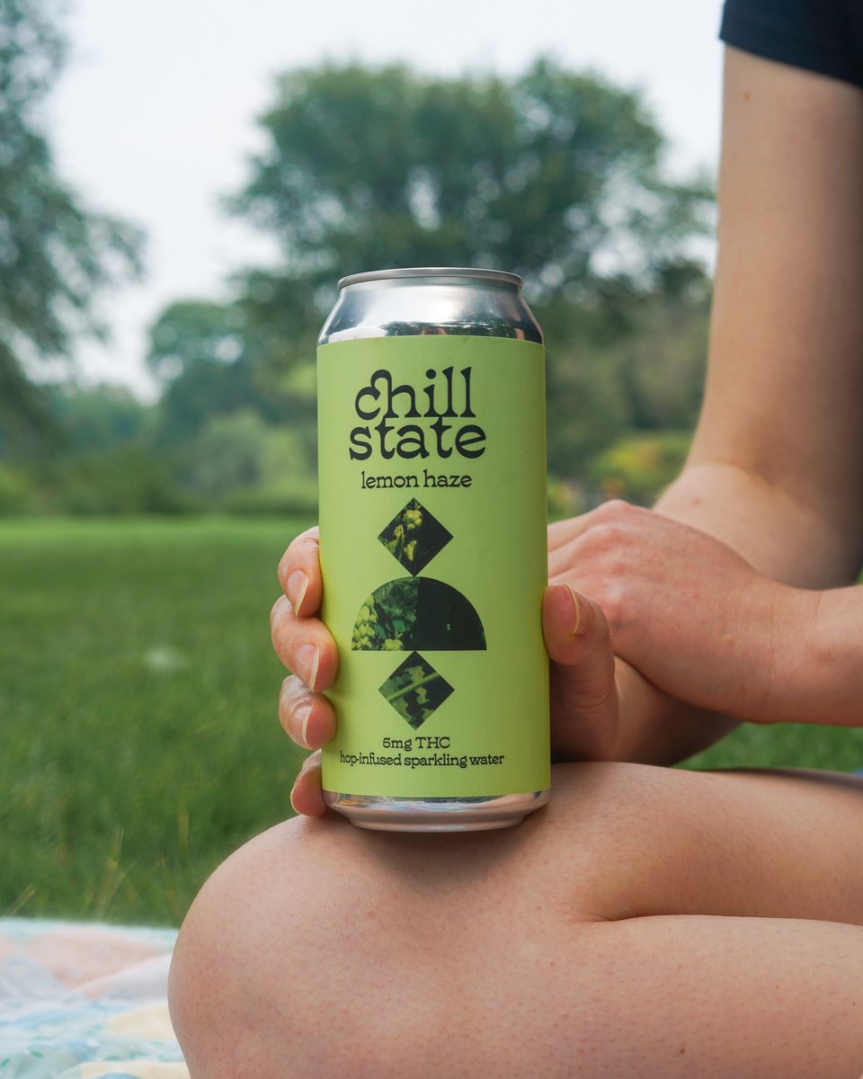 DrinkChillState's tweet photo. 🍋🌿NOW AVAILABLE: CHILL STATE LEMON HAZE🌿🍋

If you love Fair State’s Hop Water and Chill State seltzers, you can now enjoy both out of one delicious can. Infused with Citra hops, 5mg 🌿, and Super Lemon Haze terpenes for a citrusy and zesty aroma. → https://t.co/XqtPTAqRPt https://t.co/IEaVpIivFn