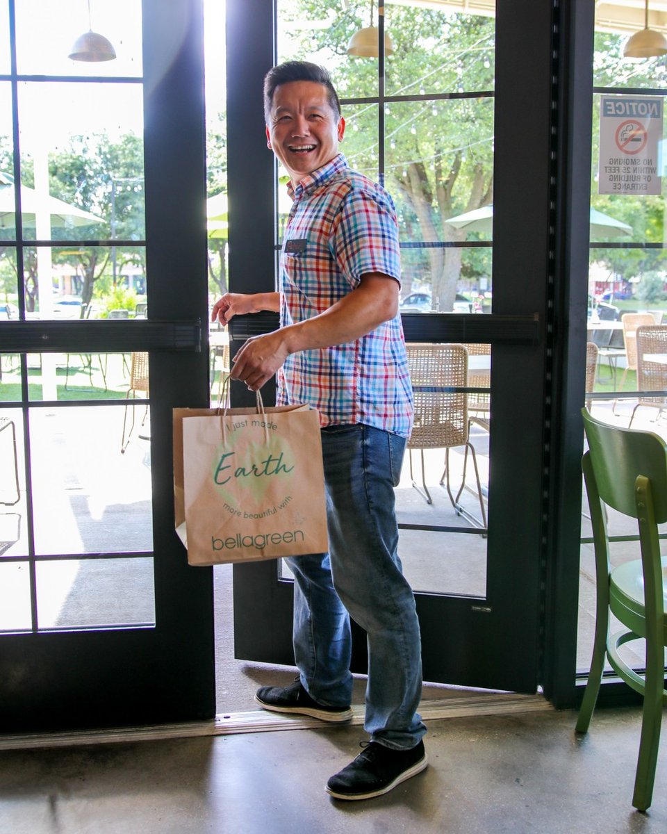 eatbellagreen's tweet photo. We’re working hard to provide beautiful experiences inside &amp; outside our restaurants!
Did you know we can cater all your bellagreen favorites?
Visit https://t.co/RxLEJEudXH to check out our catering options! https://t.co/4w4W4yEN3i