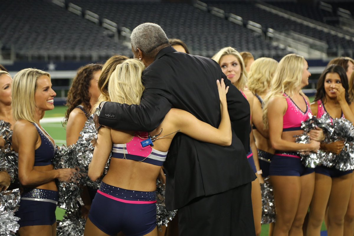 DCCheerleaders tweet picture