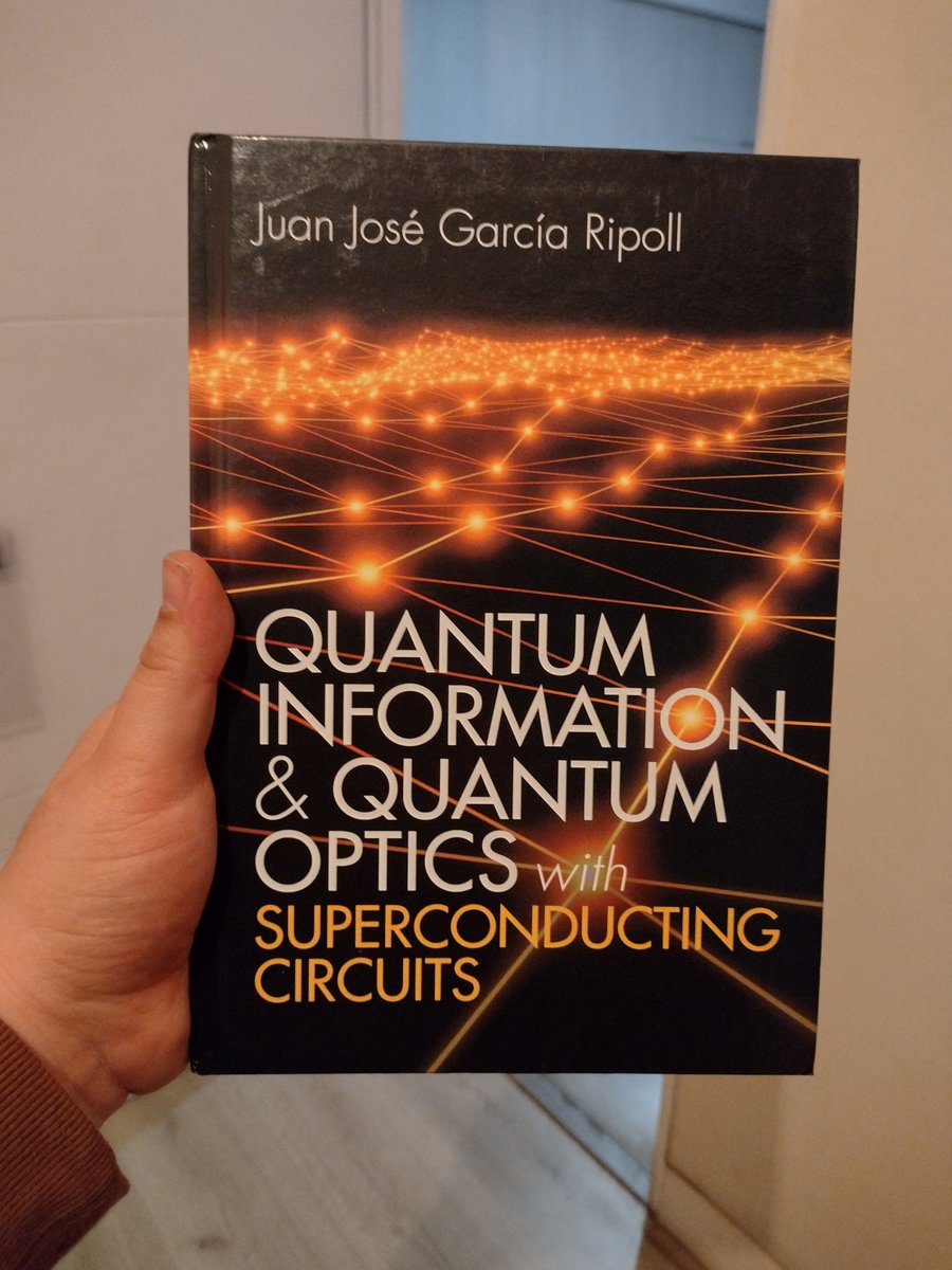 Ahora a conseguir el autografo del gran <a href="/jjgarciaripoll/">Juanjo Garcia Ripoll</a>