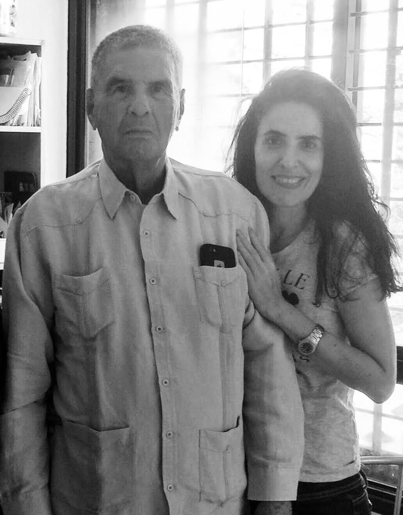 matorrealbas's tweet photo. Aquí también está junto a Fernando, probablemente la última foto que se tomaron juntos. Q.E.P.D. https://t.co/78nI63aybk
