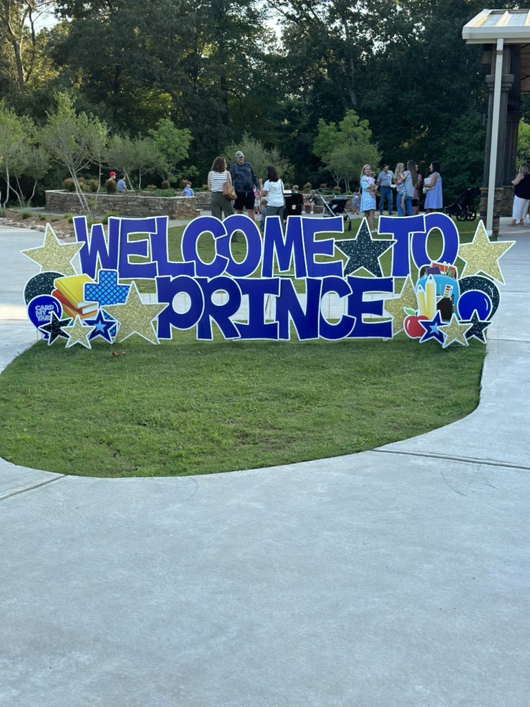 PACSACADEMICS's tweet photo. Great evening welcoming all the new families to PACS! https://t.co/3MacqRTw94