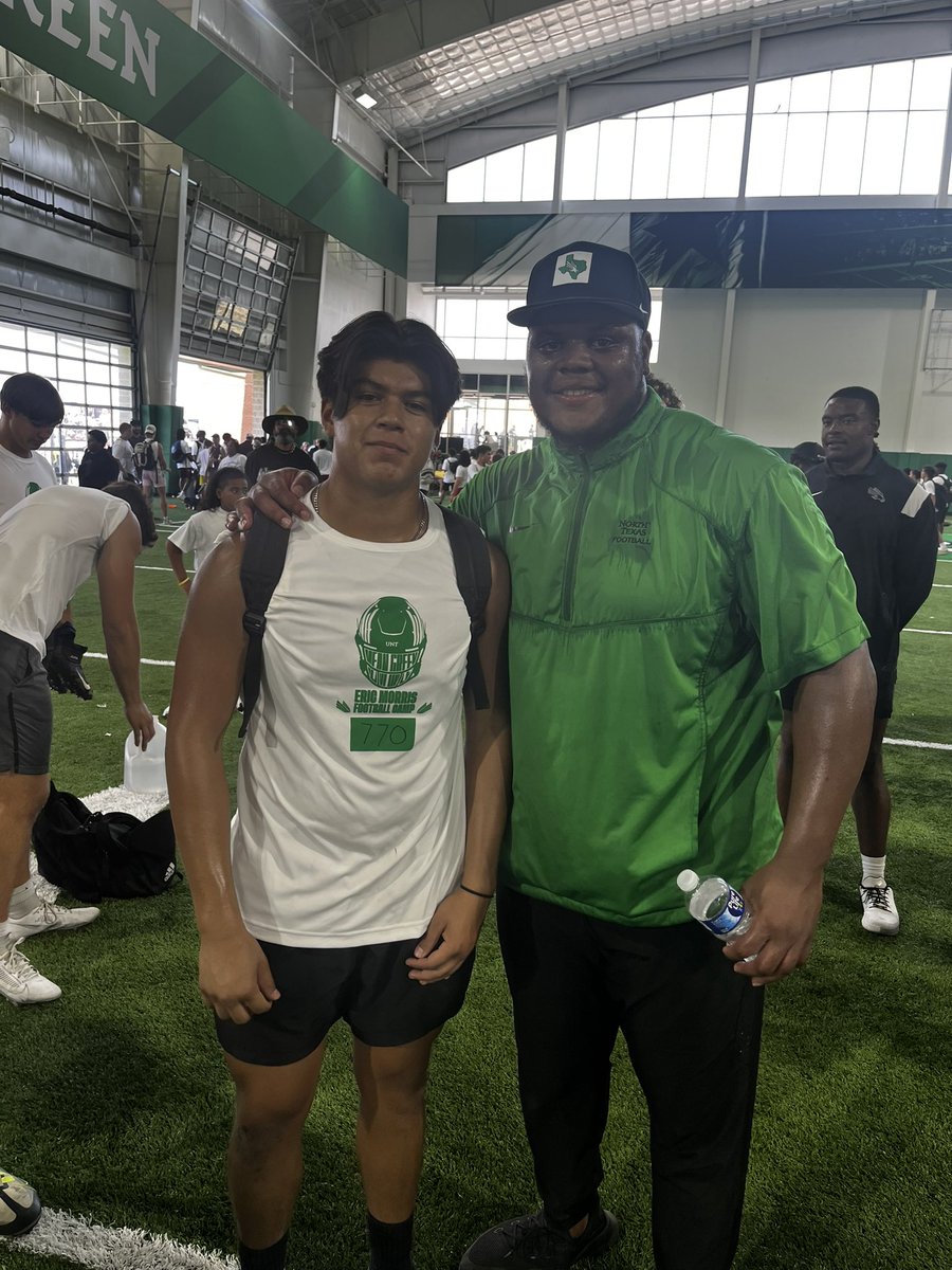 official_BigJV's tweet photo. Amazing day today at the @UNTFootball  camp. the work we did was absolutely amazing thank you to these coaches there. Learned so much and can’t wait to use it during the season! I most definitely showed up and represented the @BengalLifestyle  @TrustMyEyesO https://t.co/2gg79hVnbB