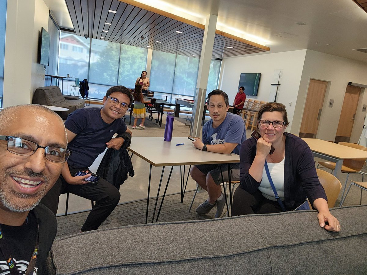 JoseLSilvaSmith's tweet image. Day 5 @osu_cascades for the @exploringcs PD. Done for the day. Getting ready for our last dinner together! โค๏ธ๐๐ #TISDProud #exploringcs