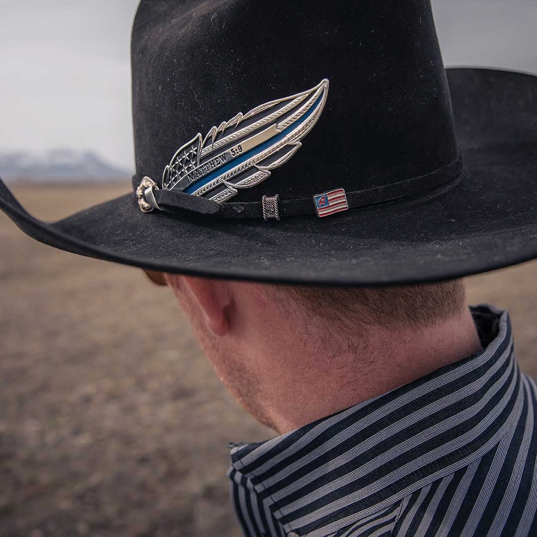 MTSilversmiths's tweet image. July's Featured Products are some of our favorites!  Find this month's featured products at the link! 

montanasilversmiths.com/discover-more/…

#MontanaSilversmiths #FeaturedProducts #SilverArtistry #Jewlery #Bracelets #HatFeather