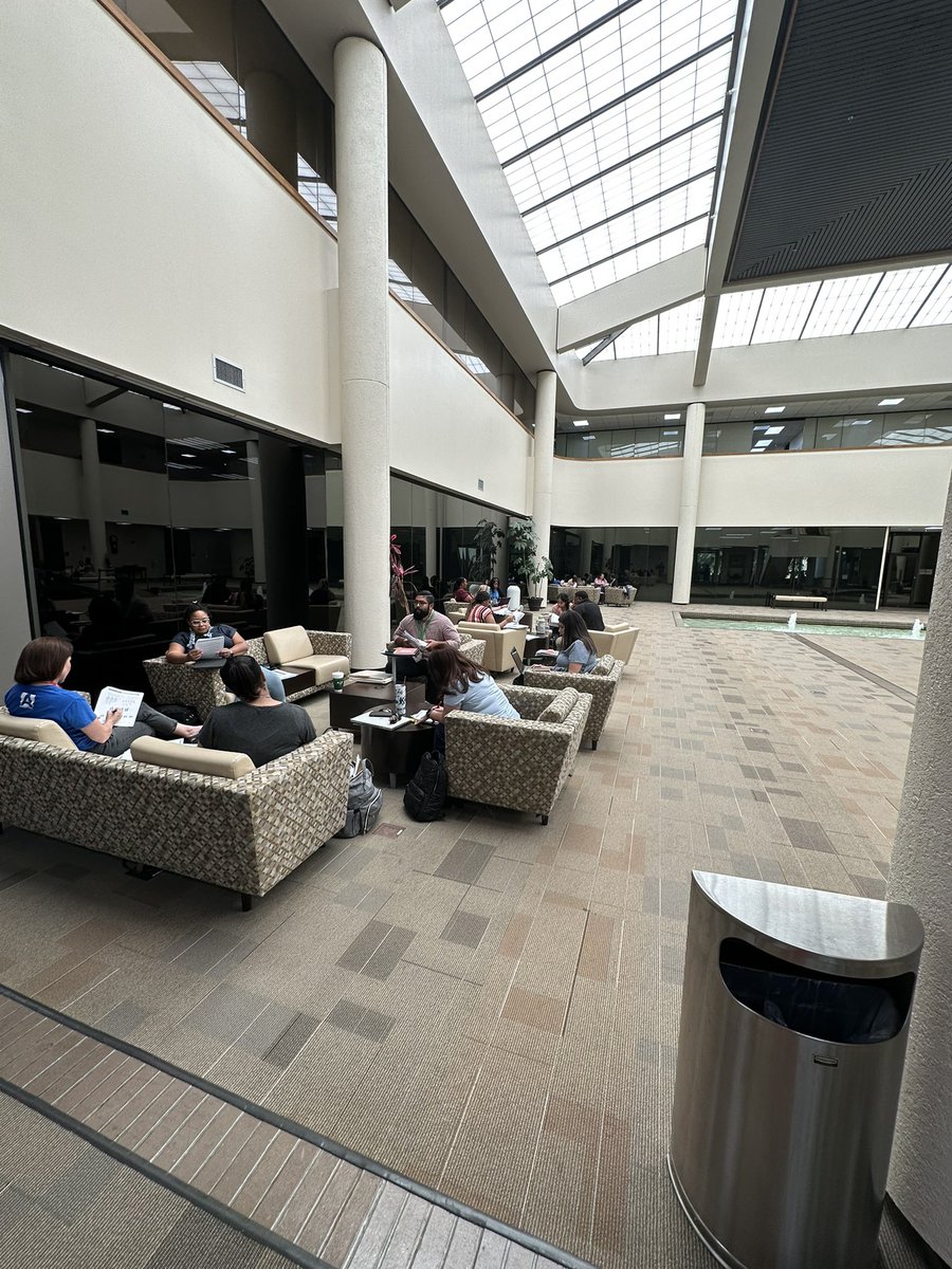 Tia Smart tweet media