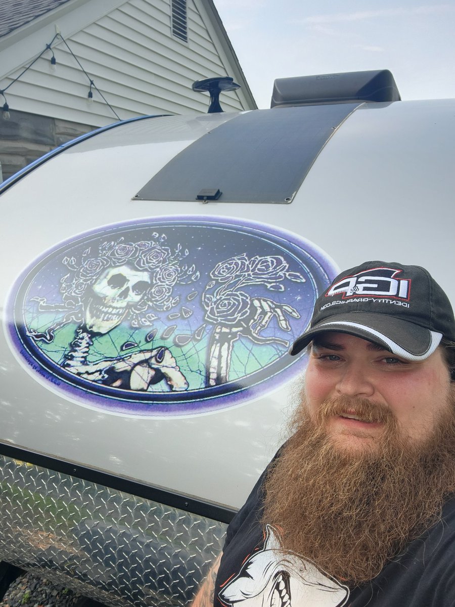 IdentityGraphi1's tweet image. Do we Install Vinyl on Campers? Yes we do! Contact us for your Vinyl Lettering needs.

 #printshop #vinyl #labels #stickers #identity #signmaker #decals #IGP #lettering #graphics #printing #graphicdesign #signs