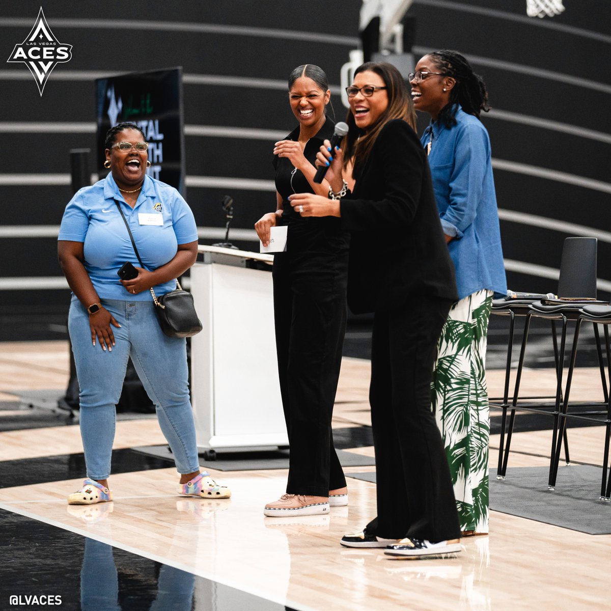 Las Vegas Aces tweet media