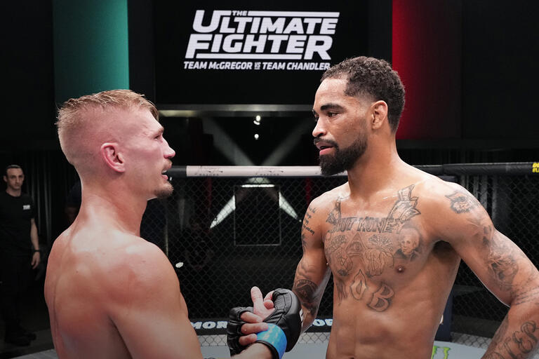 #TUF31 FINALIST #AUSTINHUBBARD RECAPS SEMI FINAL WIN OVER ROBERTS AND DROPS A BEHIND THE SCENES 💣💣💣💣💣 DO NOT MISS! EPISODE PREMIERES....NOW❗❗❗

#MMATwitter 

episode 🔗⬇️

youtu.be/o_F672XlnaE