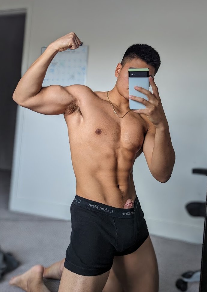 DaymanYael99944's tweet photo. guess what I hit at the gym today 💪 https://t.co/U0IBDCqNrm