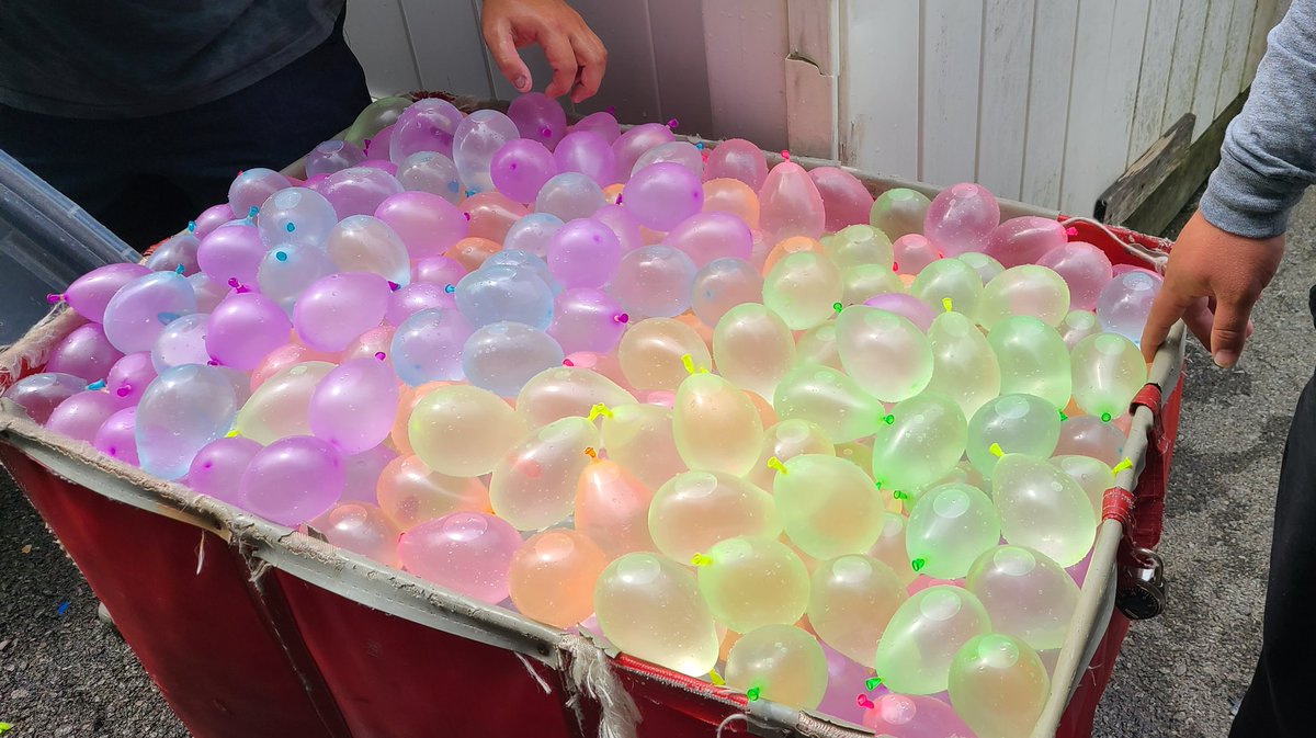 Ending  a great <a href="/cnfootball/">Carson-Newman Football</a> summer camp with 2300 water balloons. Talons Up!!🧡💙
