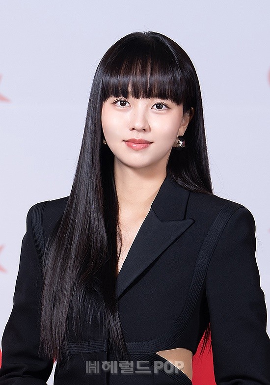 RindiAn42455774's tweet photo. Kimsohyun next global brand ambassadors #Vercase #KimSoHyun #mygirl https://t.co/TZShZfSK4F