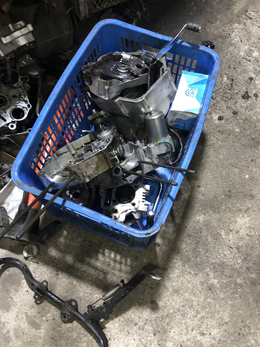 se presta para cabecear una bala