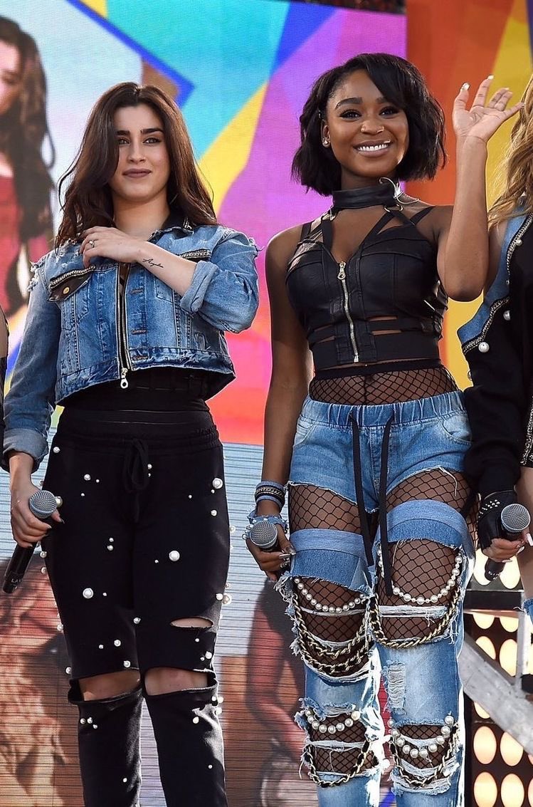 laurmanicontent's tweet photo. Thank you Fifth Harmony for giving us Lauren Jauregui and Normani. ❤️

#11YearsOfFifthHarmony https://t.co/puylmz9ctX